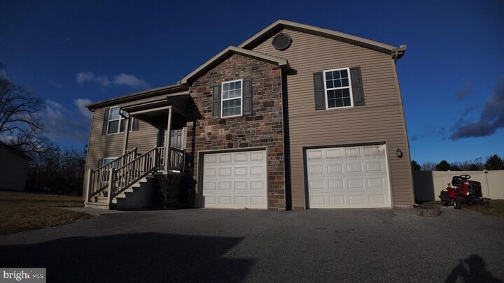 Property Photo:  1486 New Chester Road  PA 17350 