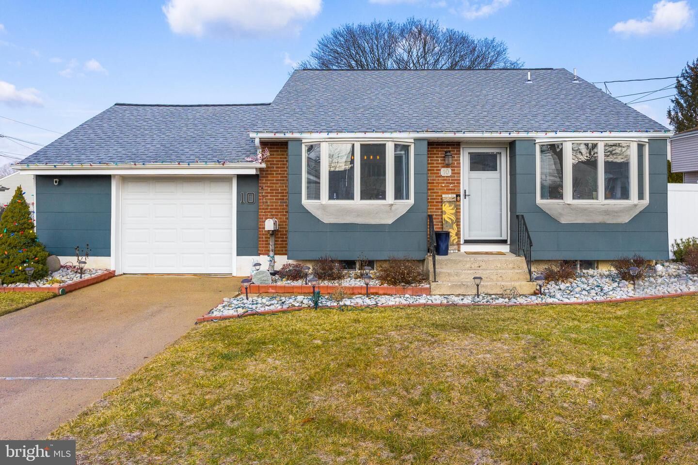 Property Photo:  10 Intervale Road  NJ 08620 