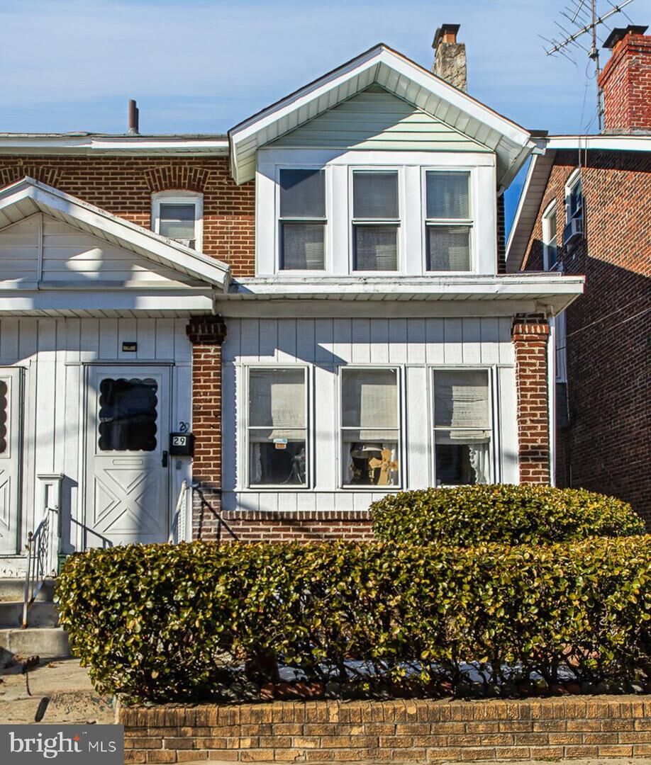 Property Photo:  29 Laurel Avenue  NJ 08618 