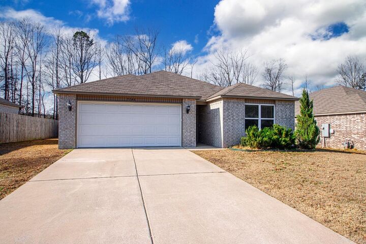 Property Photo:  7146 Woodsgate Cove  AR 72002 