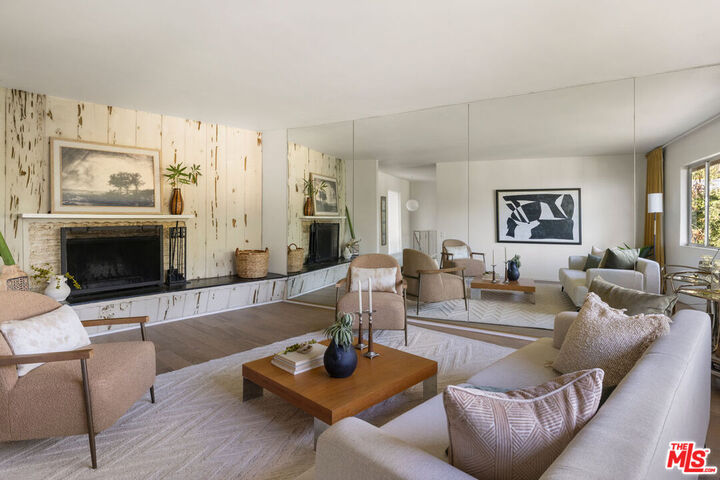 Property Photo: 702 Cavanagh Rd CA 91207