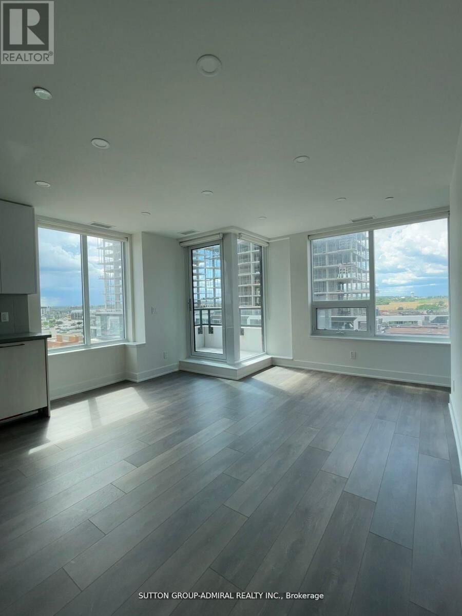 Property Photo:  297 Oak Walk Drive 604  ON L6H 3R6 