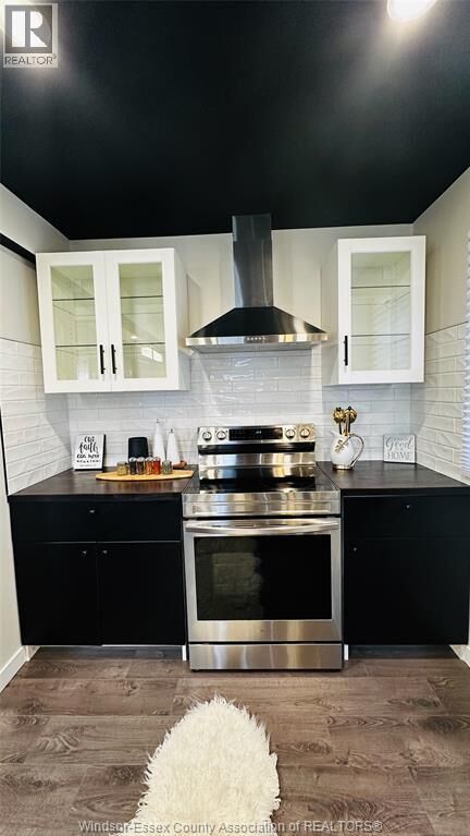 Property Photo:  3519 Tecumseh Road West  ON N9C 2B6 