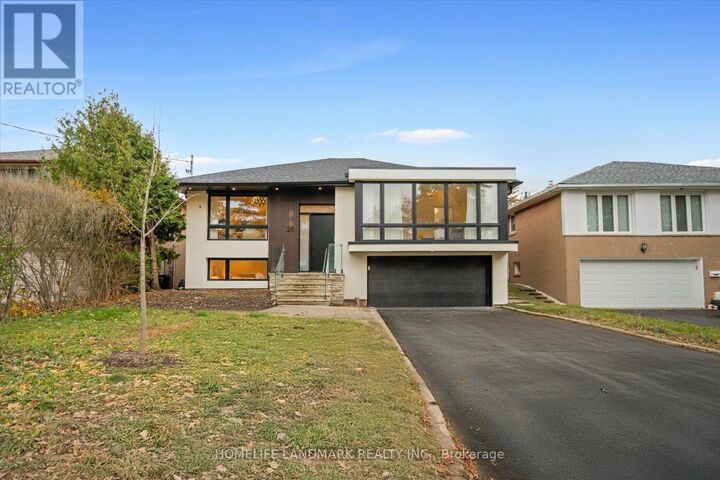 Property Photo:  25 Sutcliffe Drive  ON M2K 2A5 