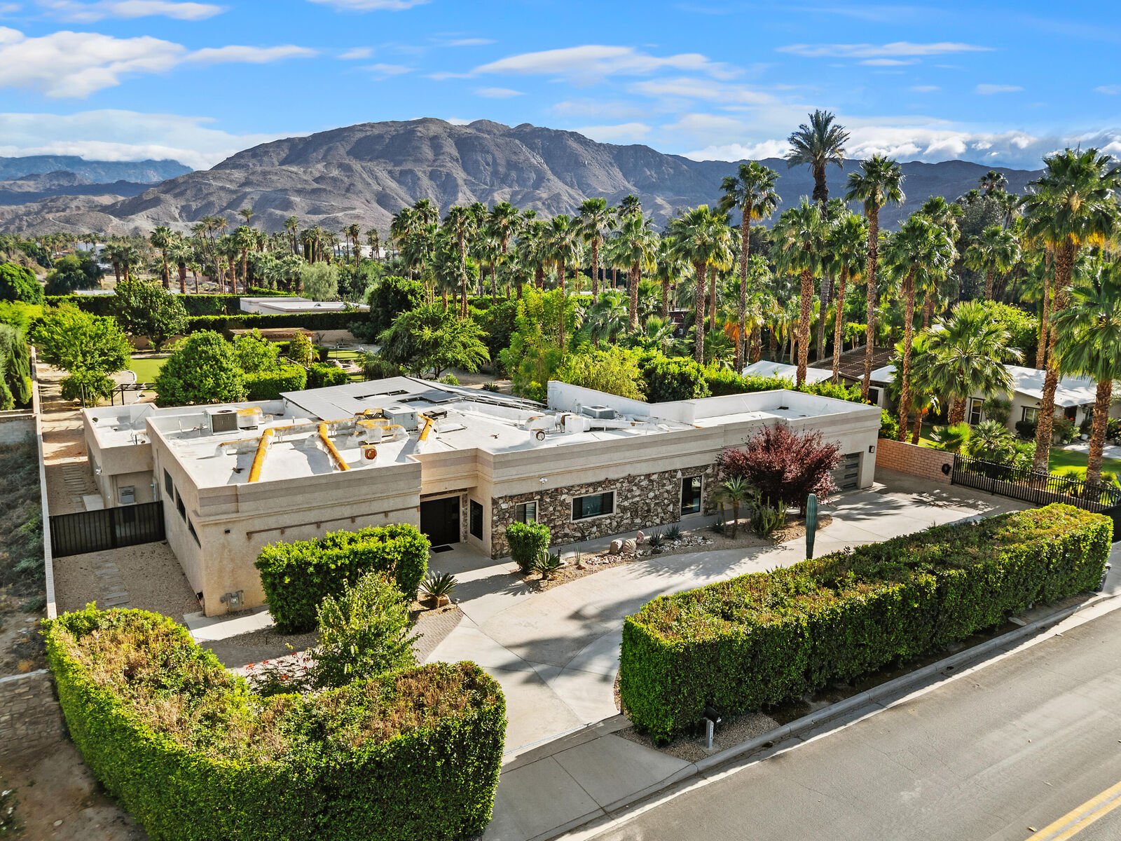 Property Photo:  72114 Follensbee Road  CA 92270 
