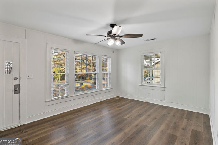 Property Photo: 2827 Maple Road SE GA 30161