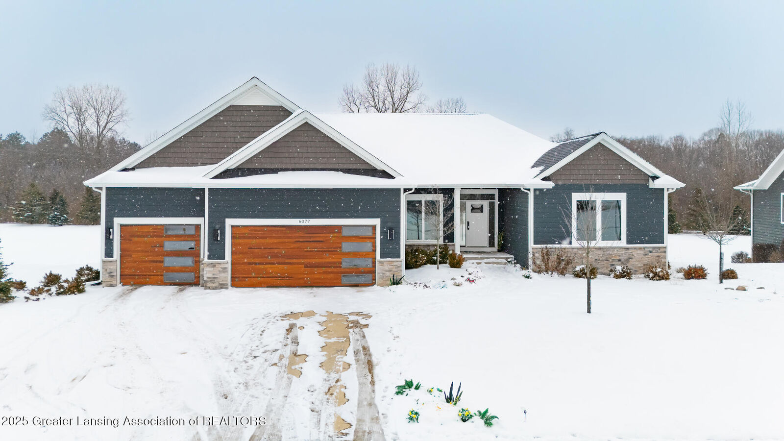 Property Photo:  6077 Sleepy Hollow Lane  MI 48823 