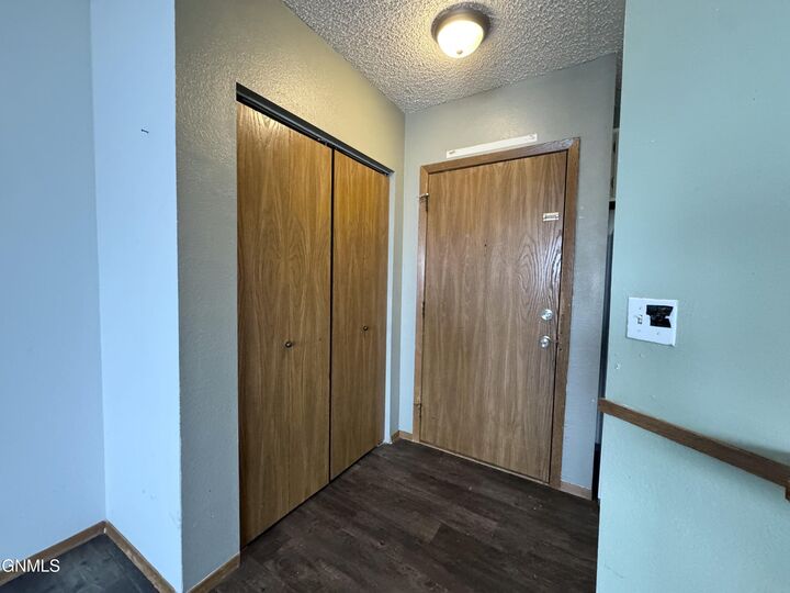 Property Photo:  1112 Portland Drive 101  ND 58504 