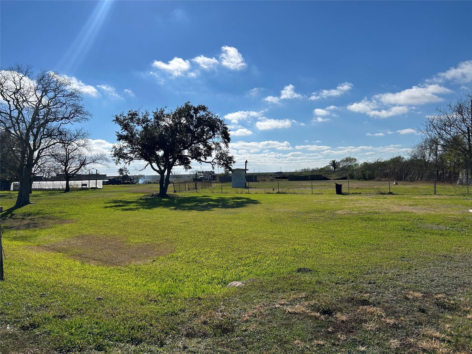 Property Photo: 4906 County Road 469 TX 77422