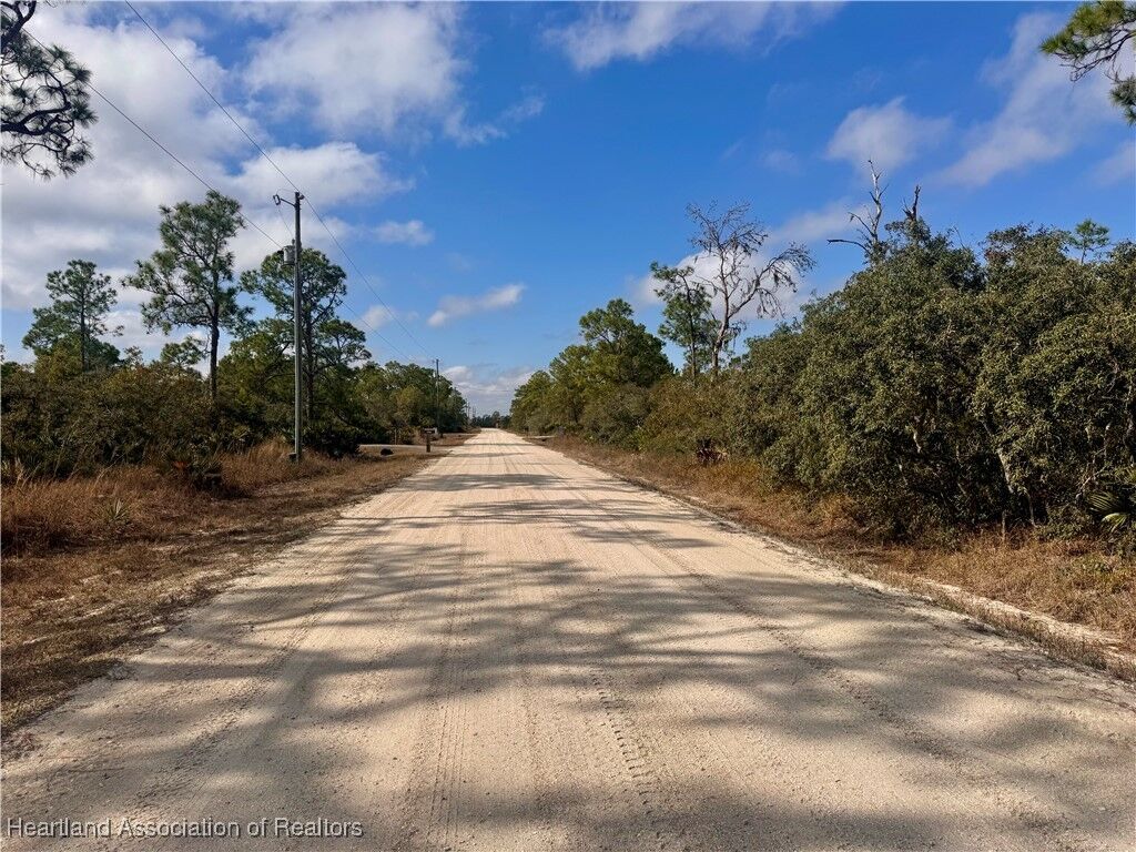 Property Photo:  2108 Queen Avenue  FL 33875 