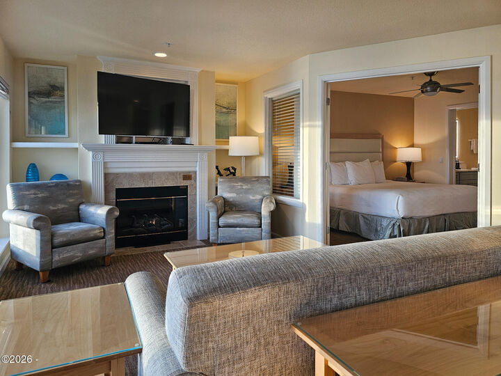 Property Photo: 939 NW Hwy 101 226 Wk D OR 97341