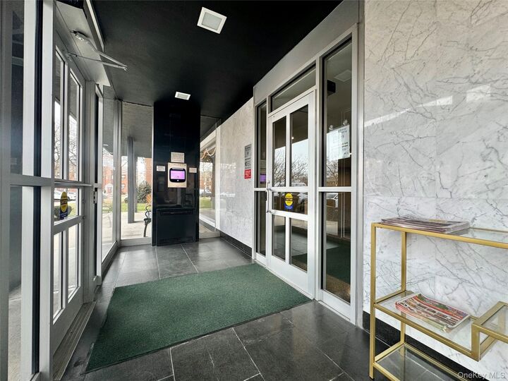 Property Photo:  84-09 155th Avenue 3H  NY 11414 