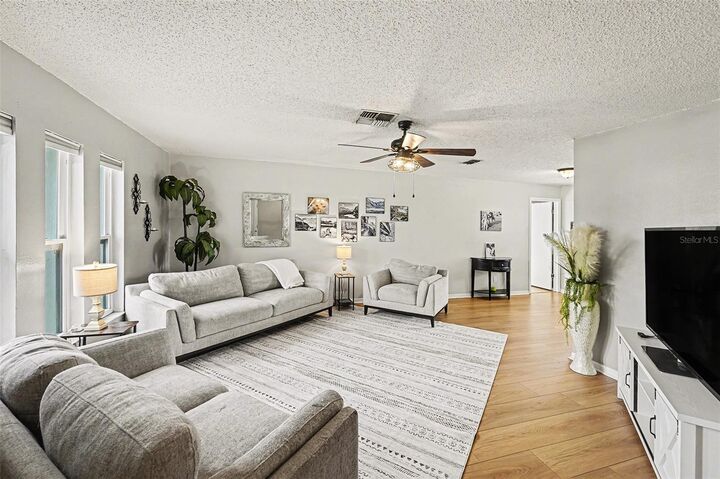 Property Photo: 8390 Somerset Drive FL 33773