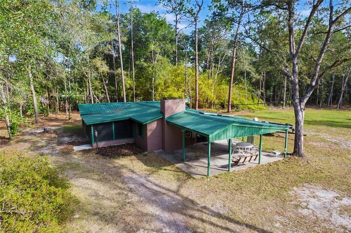 Property Photo: 3041 S US Highway 41 FL 34432