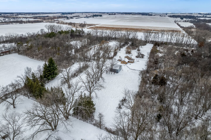 Property Photo: 8087 Auburn Road IL 61088