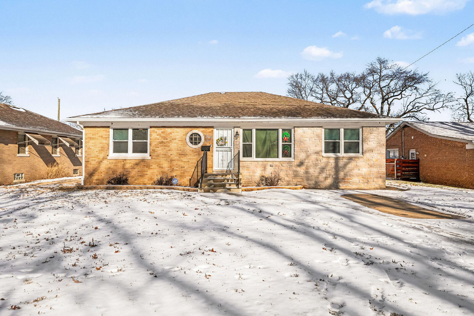 Property Photo:  36 159th Street  IL 60409 