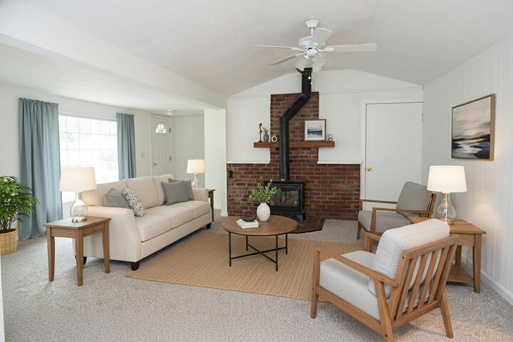 Property Photo: 6638 Summer Way CA 95684