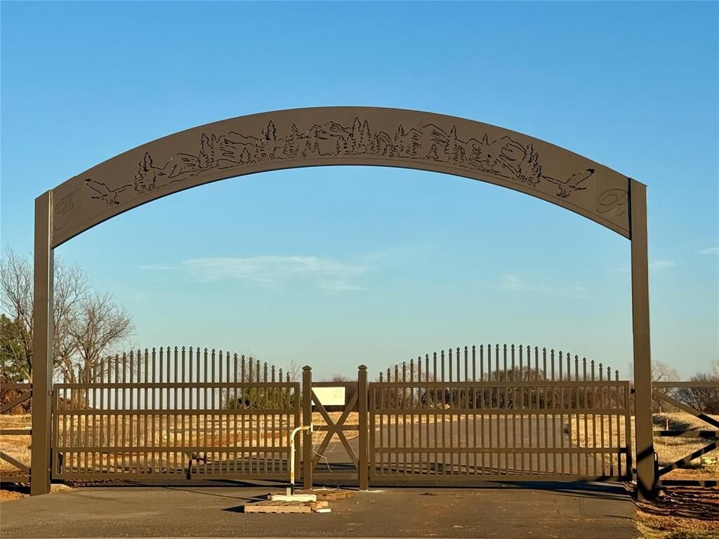 Property Photo:  00000 SW Friend Circle  OK 73018 