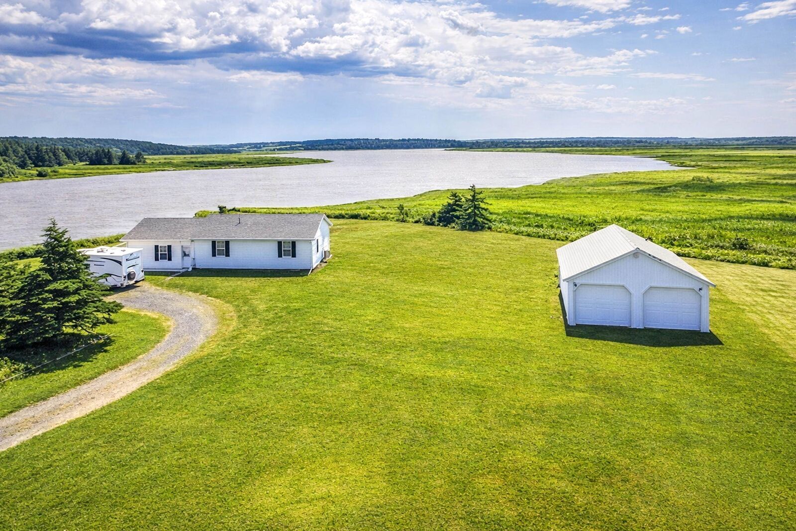 Photo de la propriété:  206 Main Street  PE C0A 1T0 