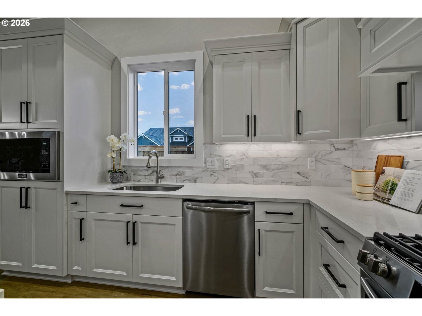 Property Photo:  6663 Naomi Danielle St SE  OR 97306 