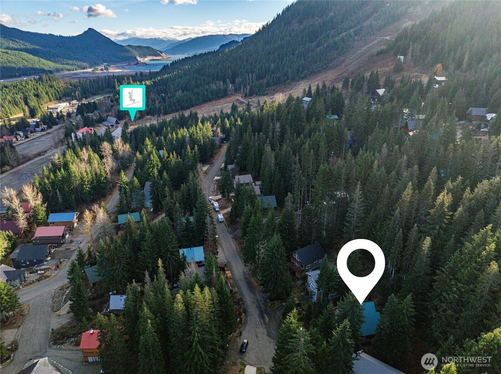 Property Photo: 131 Arlberg Place WA 98068