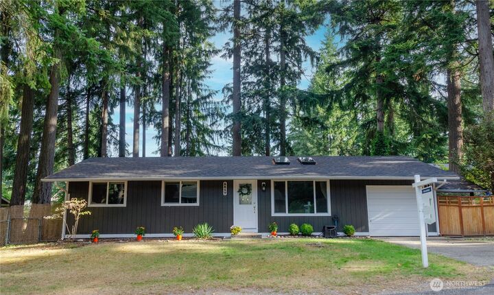 Property Photo:  5517  Huntwick Drive NW  WA 98335 