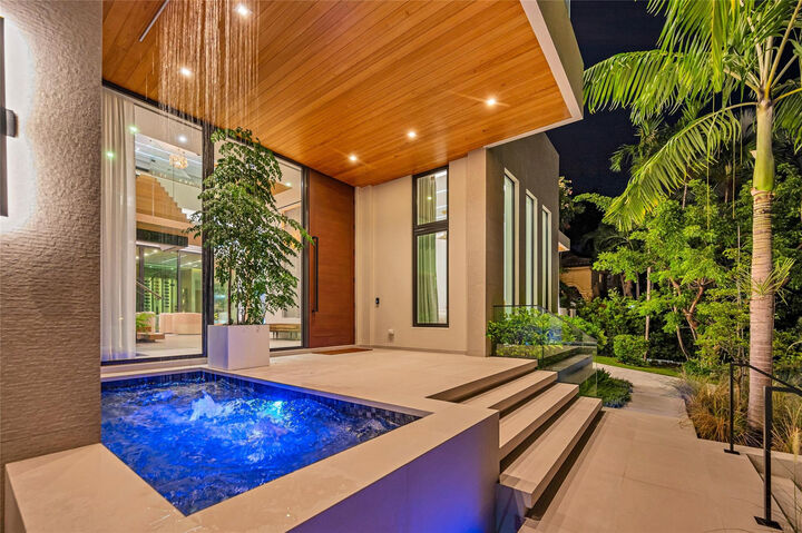 Property Photo: 408 Coral Way FL 33301