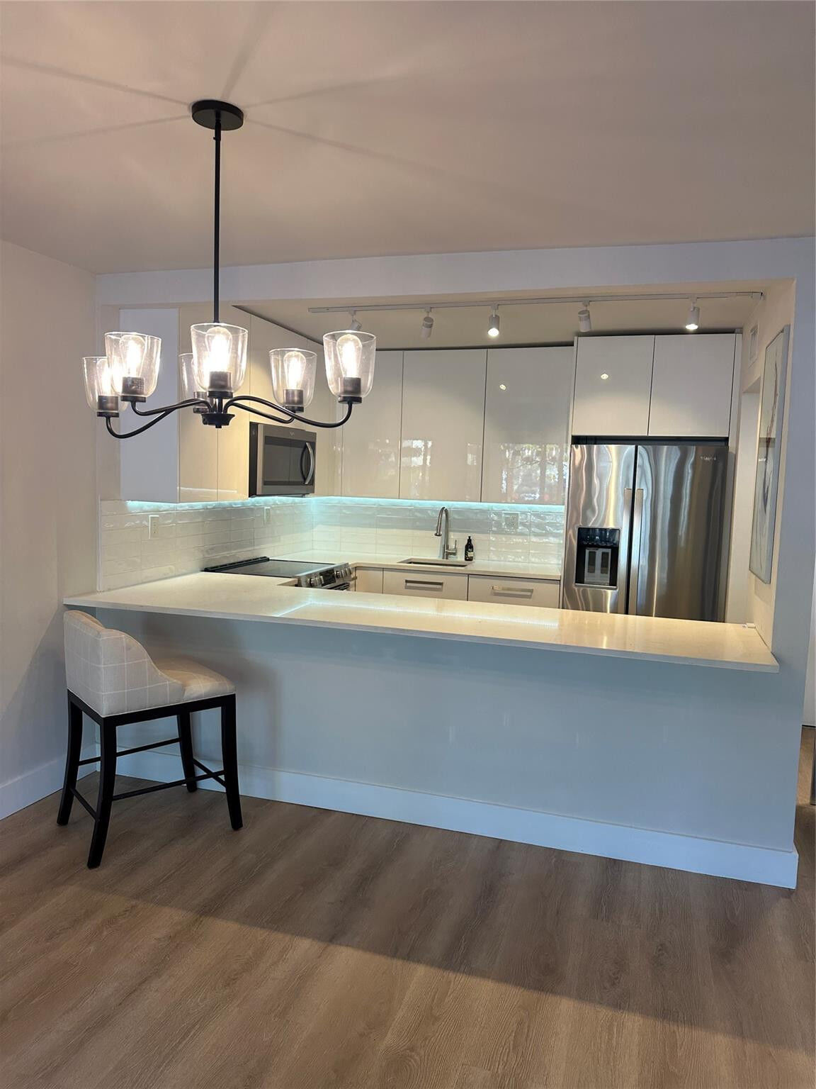 Property Photo:  3821 Environ Boulevard 110  FL 33319 