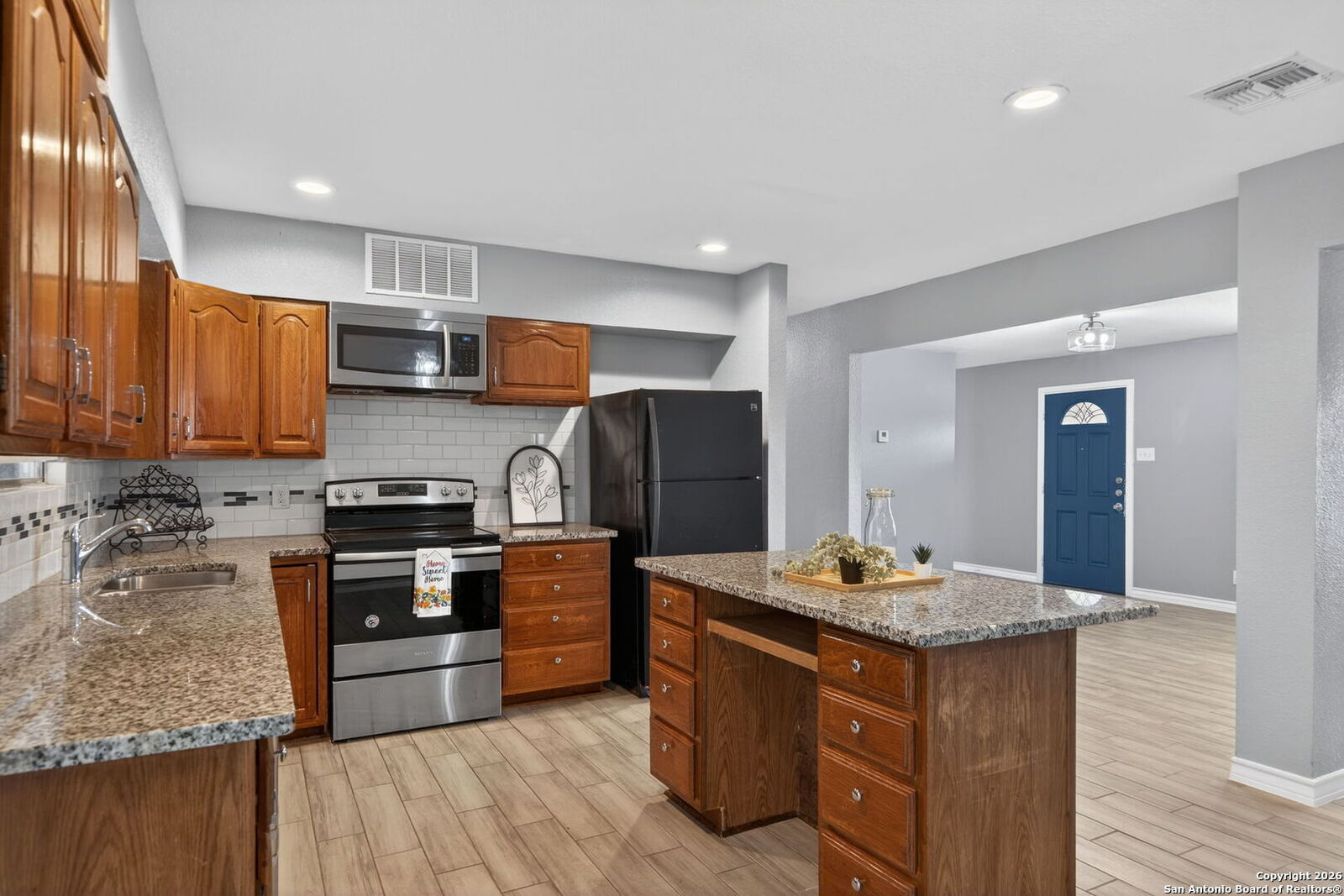 Property Photo:  4531 Eisenhauer Rd  TX 78218 