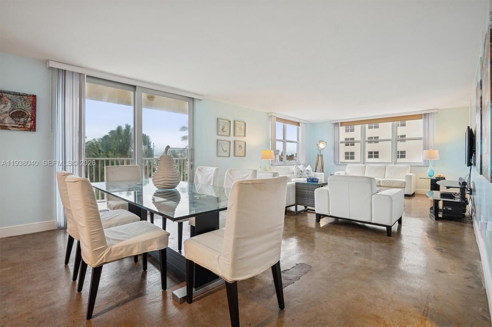 Property Photo:  1401 S Ocean Dr 306  FL 33019 