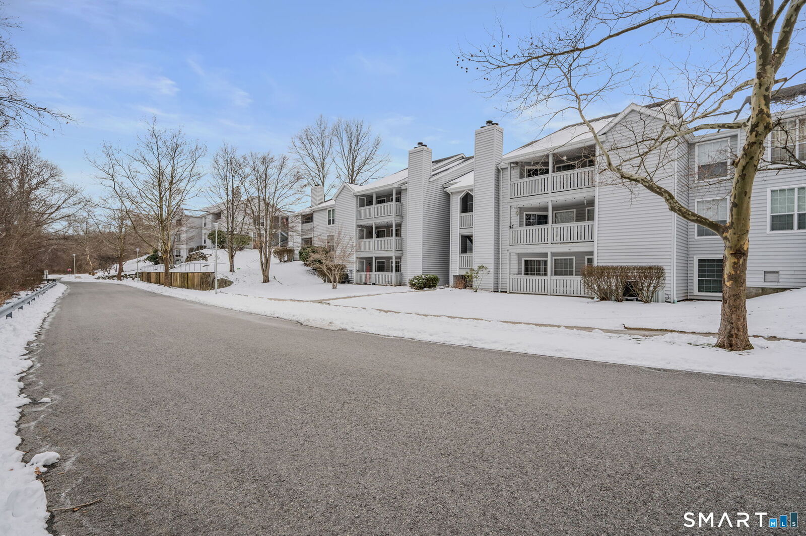 Property Photo:  55 Leafwood Lane Apt 280  CT 06340 