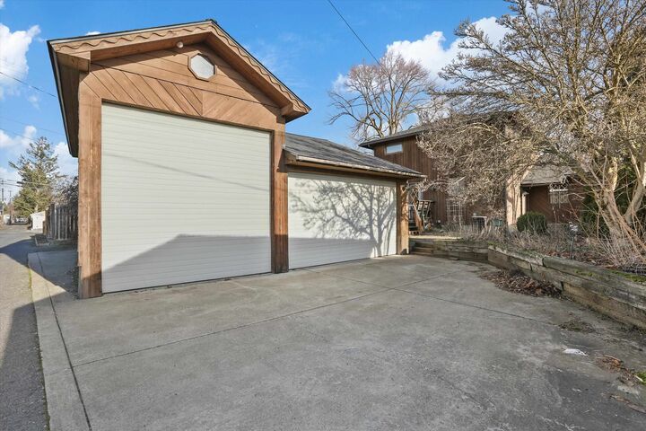 Property Photo:  4415 N Rustle St  WA 99205 