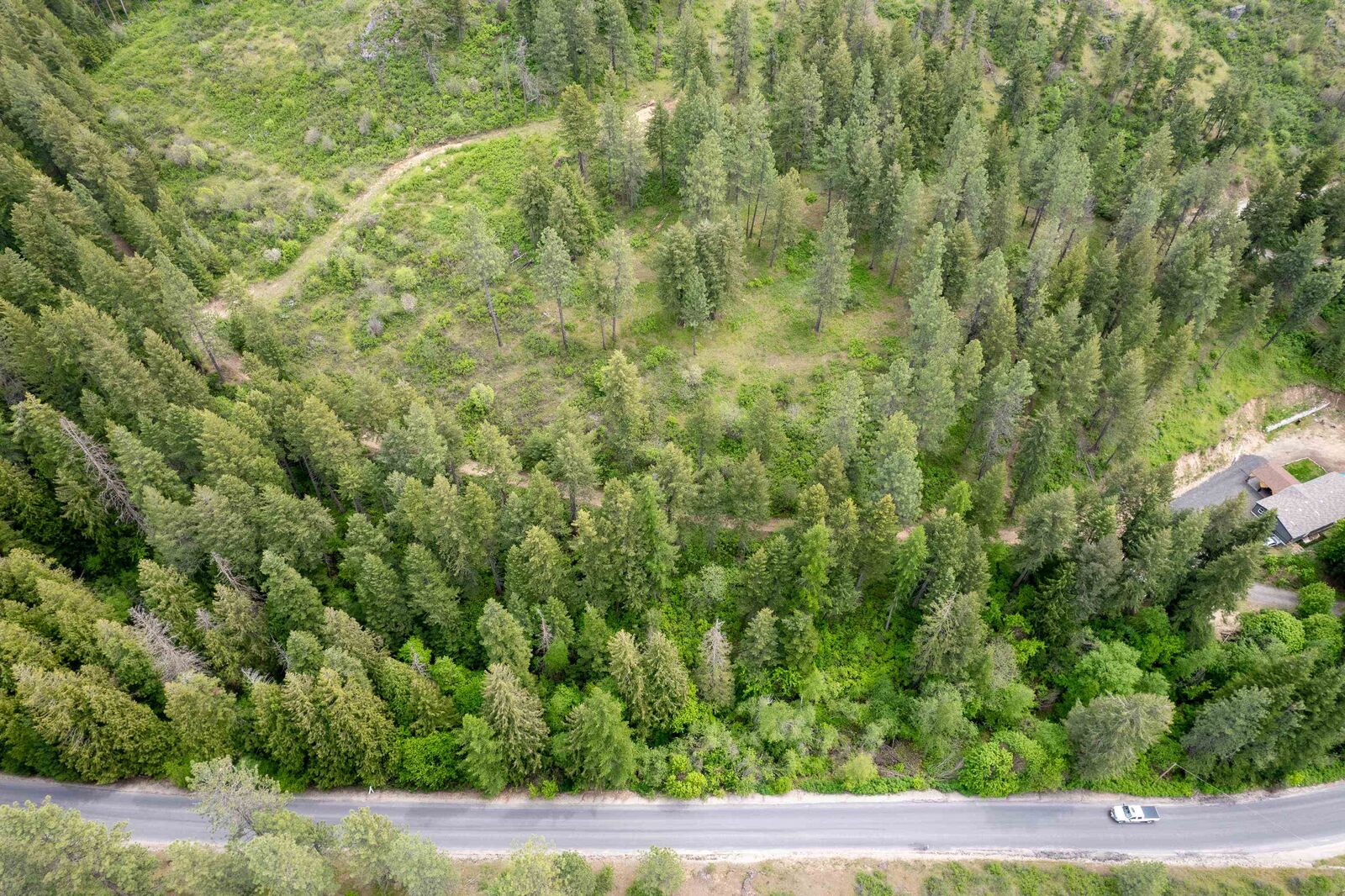 Property Photo:  Xxx N Schwatchtgen Rd  WA 99003 