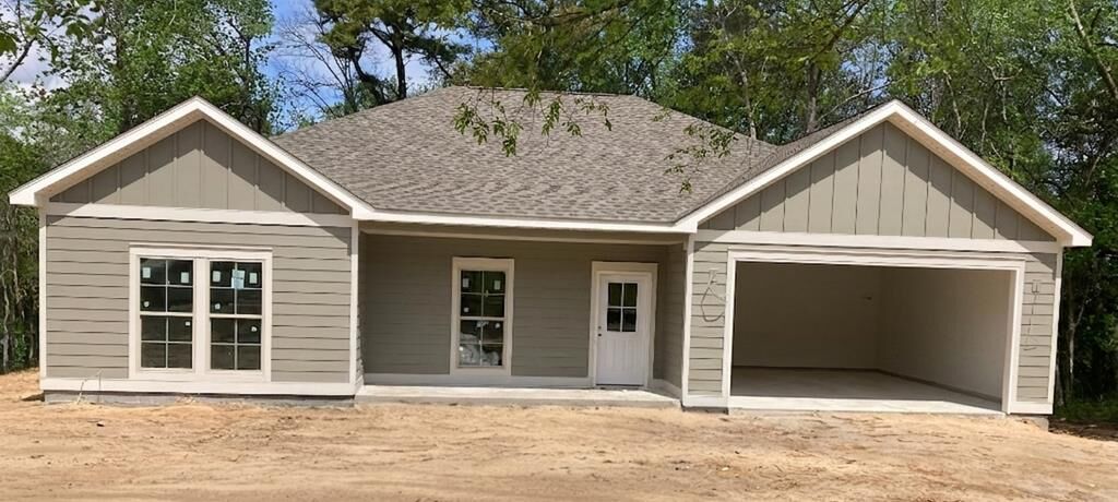 Property Photo:  25 Memory Lane  AL 36027 