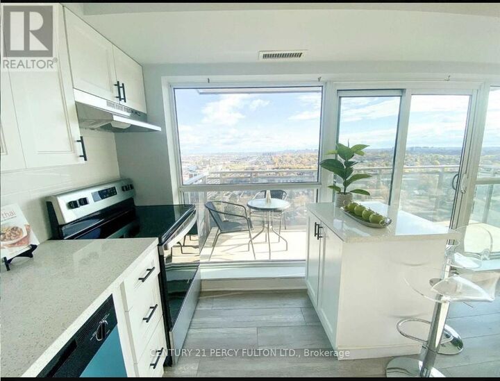 Property Photo:  215 Queen Street E 2003  ON L6Y 1M6 