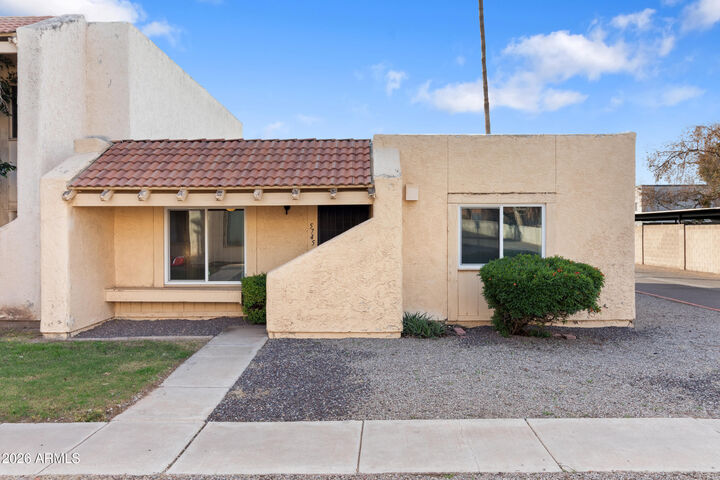 Property Photo: 5745 N 44th Lane AZ 85301