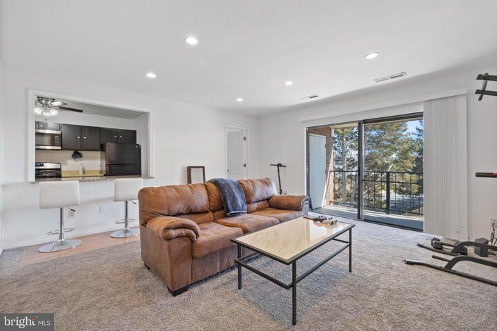 Property Photo: 804 Quince Orchard Boulevard 201 MD 20878