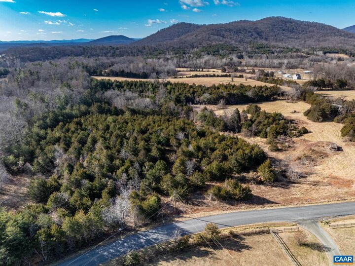 Property Photo:  Lot 16 Pea Ridge Rd  VA 22973 