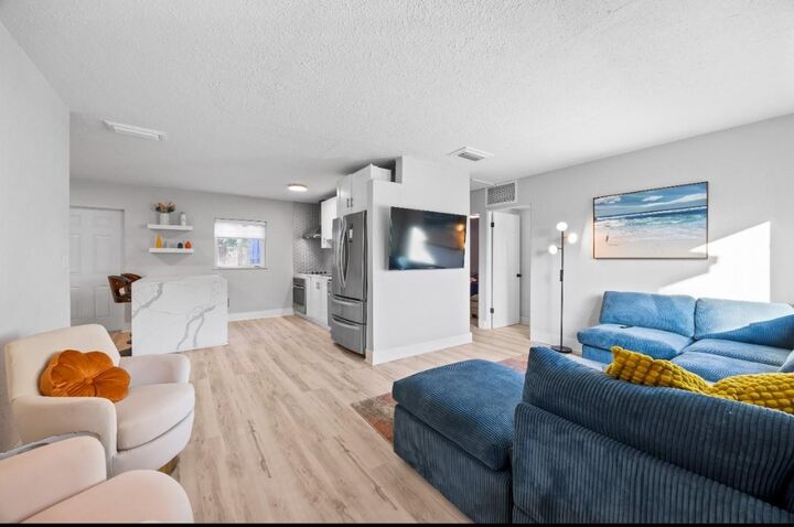 Property Photo: 561 NE 61st Street FL 33334