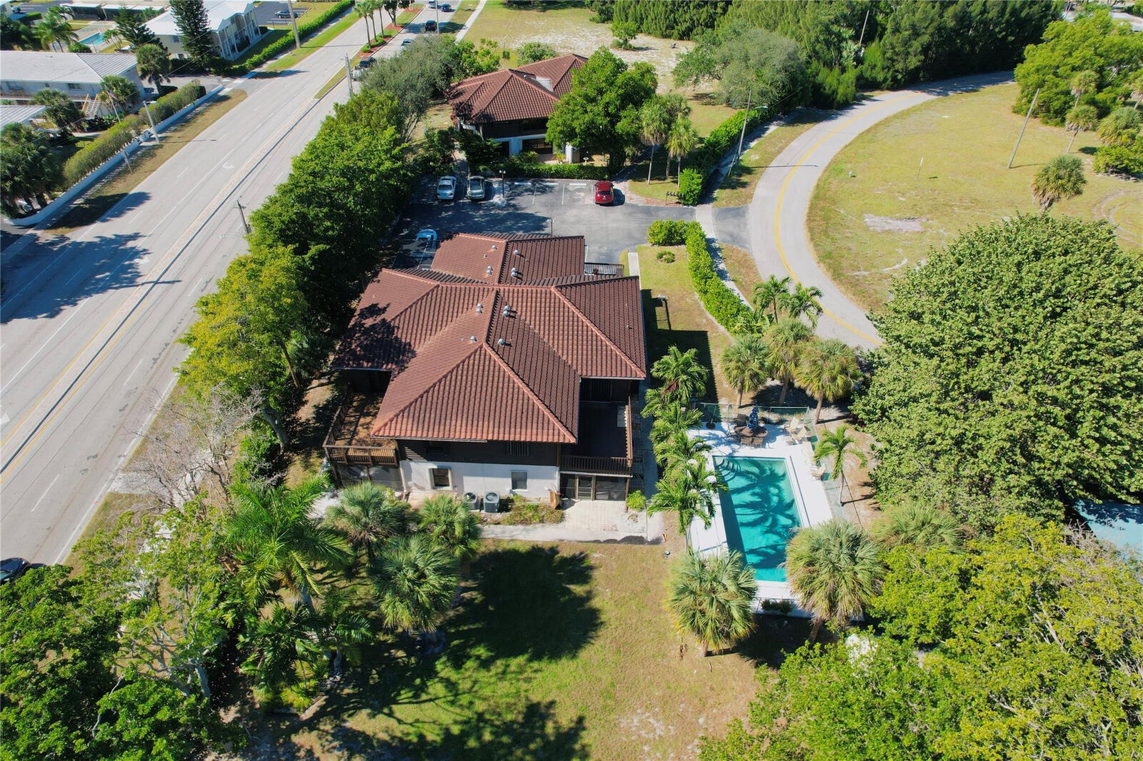 Property Photo: 444 Pine Circle 4 FL 33432