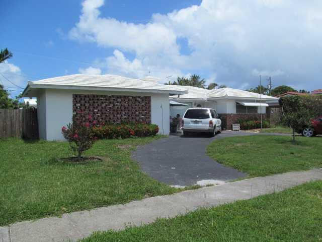 Property Photo: 612 NE 24th Avenue FL 33062