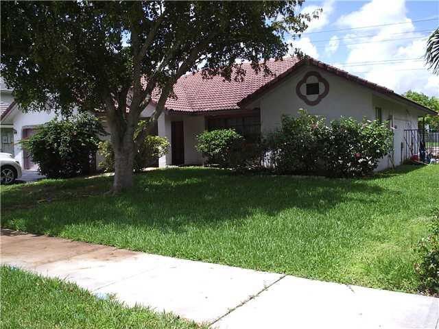 Property Photo:  741 Amherst Avenue  FL 33325 