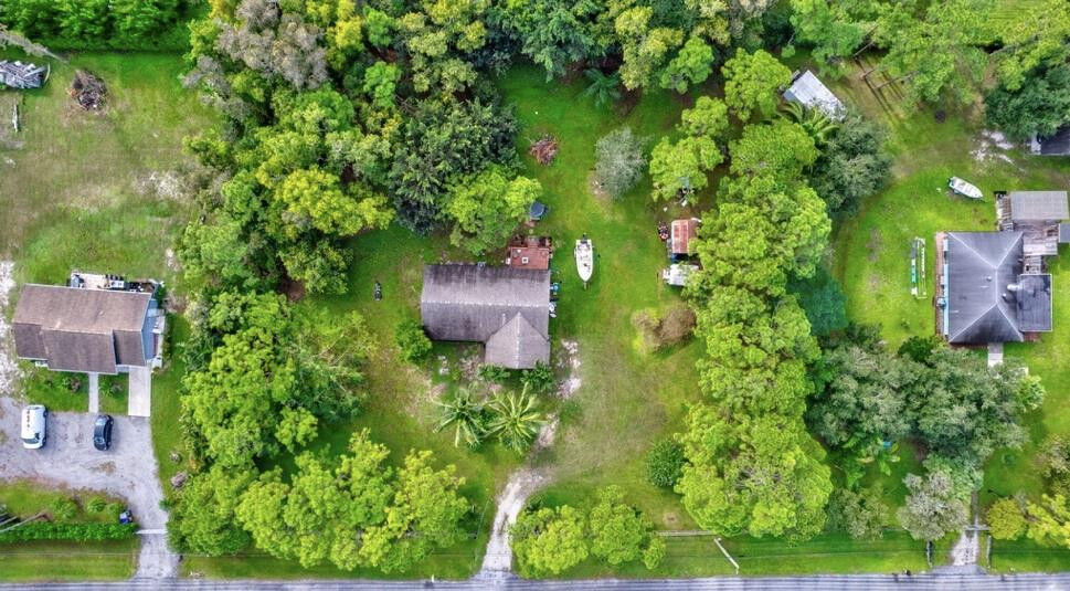 Property Photo: 12650 Sunset Boulevard FL 33411