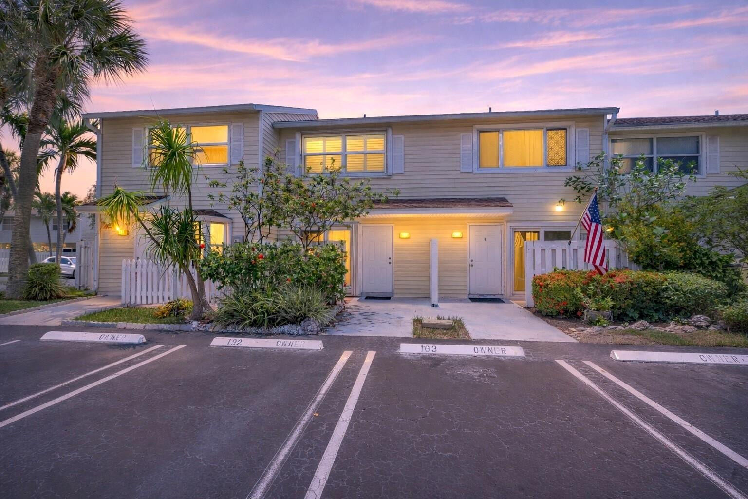 Property Photo:  2623 NE 15th Street 2623  FL 33062 