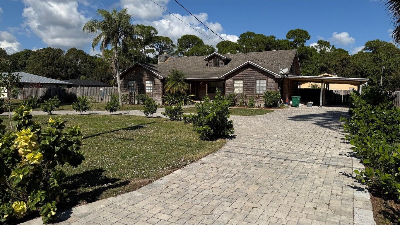 Property Photo: 354 Baysinger Avenue FL 34982