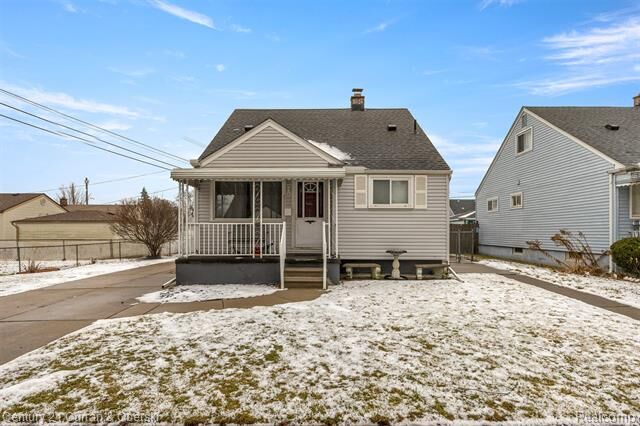 Property Photo:  435 Champaign Road  MI 48146 