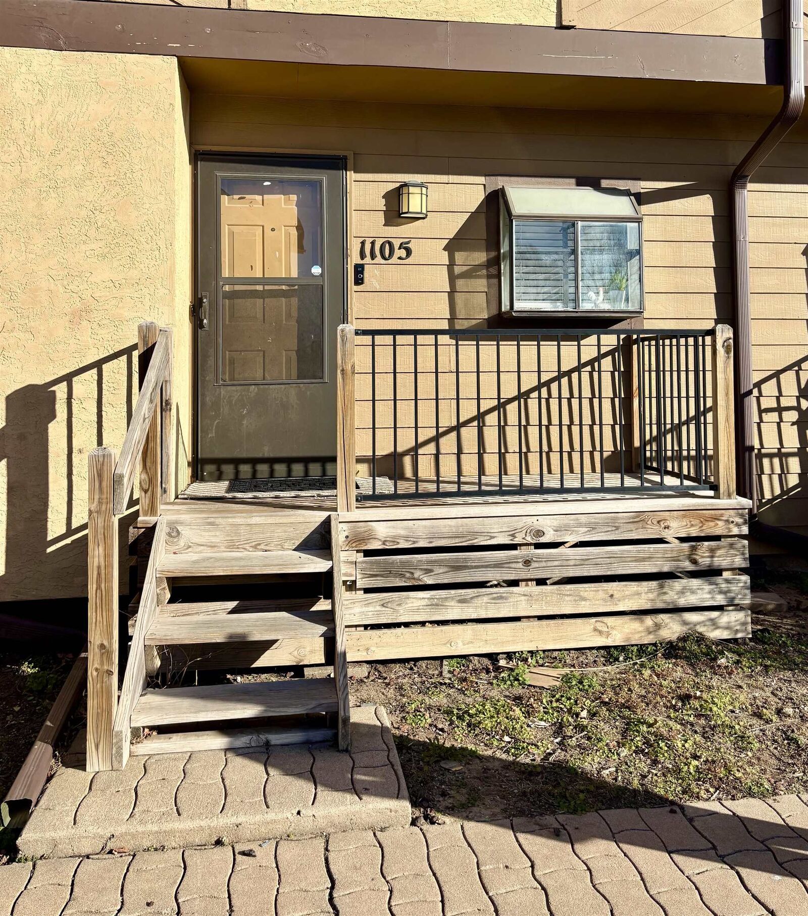 Property Photo: 2405 S Capri Ln KS 67210-1943