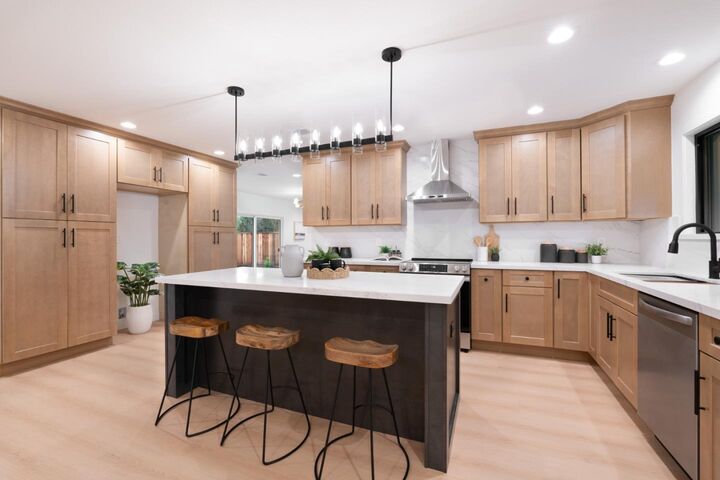 Property Photo:  6256 Hokett Way  CA 95123 