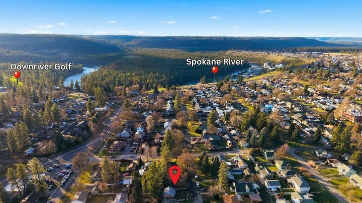 Property Photo:  3317 W Kiernan Ave  WA 99205 