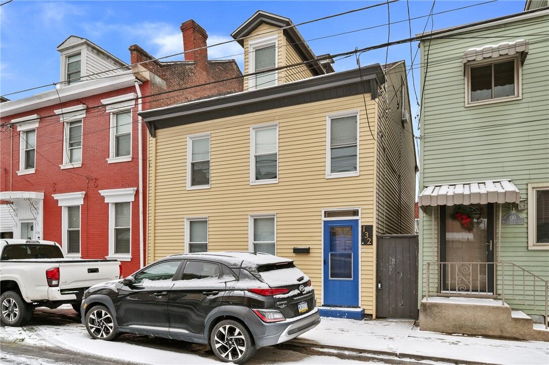 Property Photo:  132 S 15th St  PA 15203 